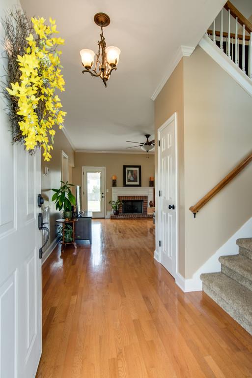 1811 O'Reilly Circle Spring Hill, TN 37174 - Photo 4 of 30 Gallery Image 4