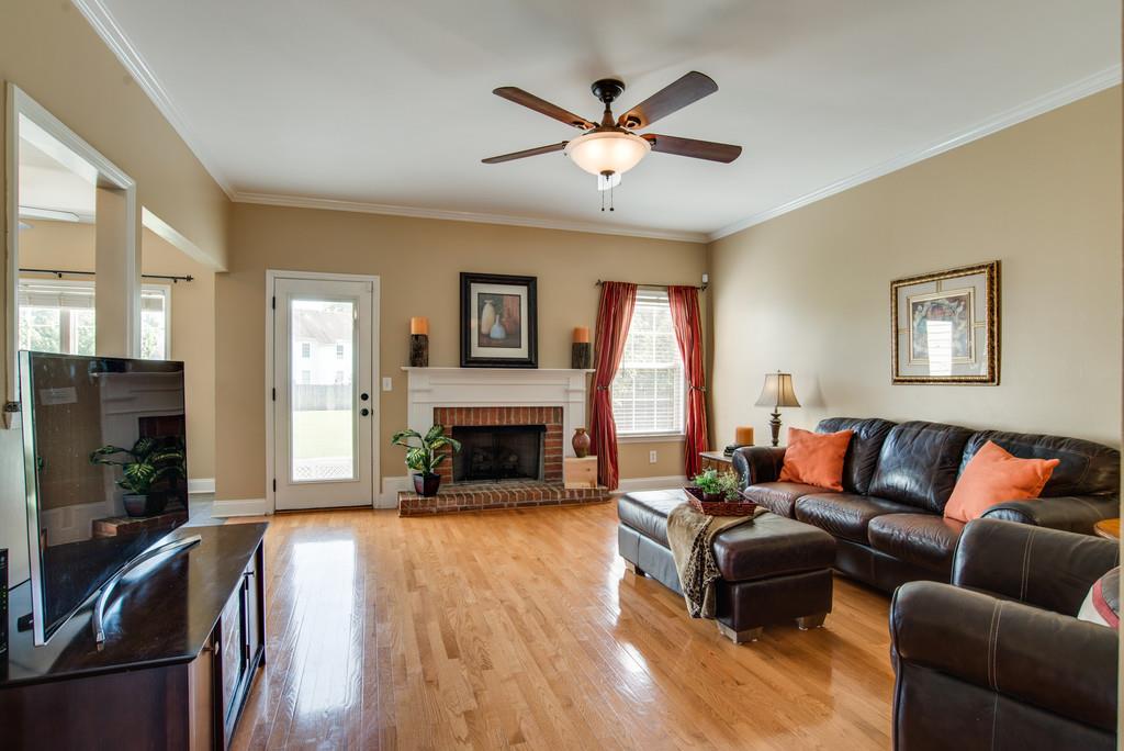 1811 O'Reilly Circle Spring Hill, TN 37174 - Photo 8 of 30 Gallery Image 8