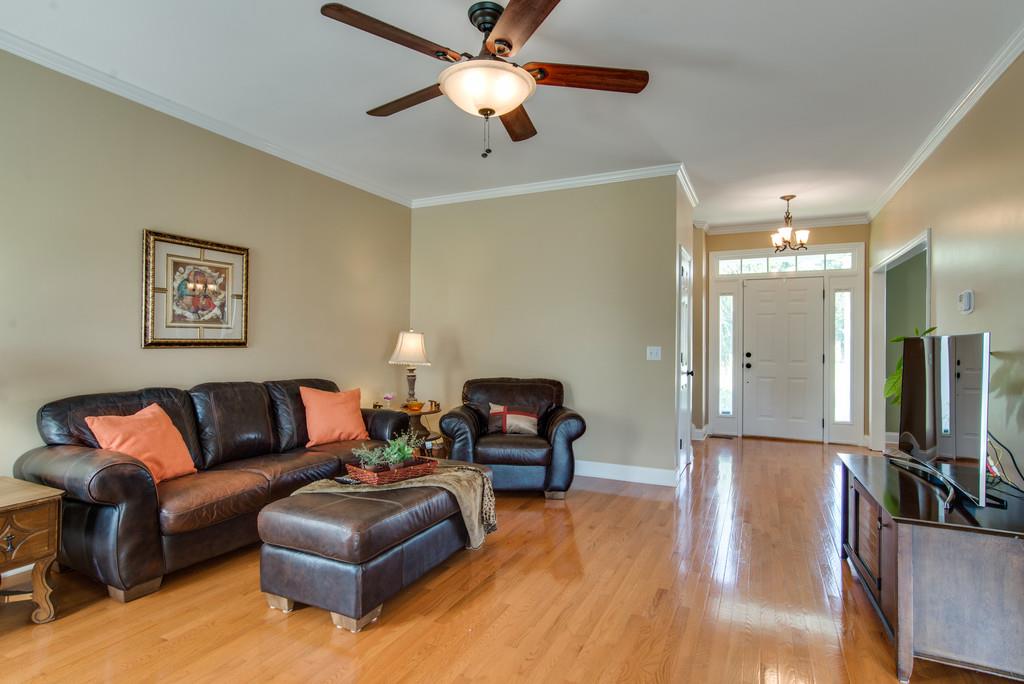 1811 O'Reilly Circle Spring Hill, TN 37174 - Photo 9 of 30 Gallery Image 9
