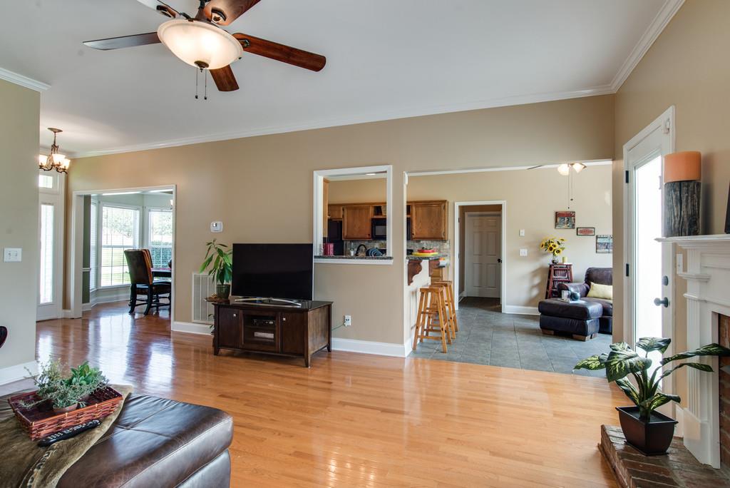 1811 O'Reilly Circle Spring Hill, TN 37174 - Photo 10 of 30 Gallery Image 10