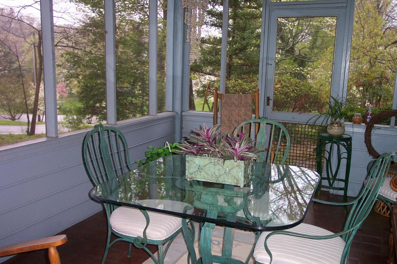 1021 Clearfield Road Southwest Roanoke, VA 24015 - Photo 14 of 14 FLORIDA ROOM