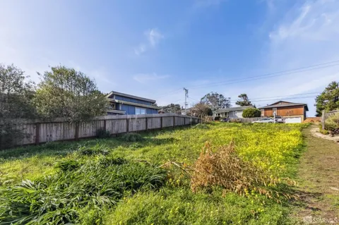 $395,000 | 1241 Birch Street, Montara, CA 94037