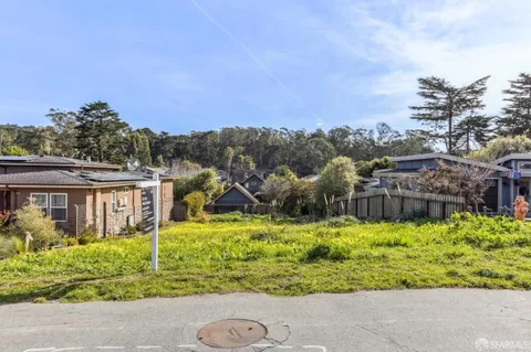 $395,000 | 1241 Birch Street, Montara, CA 94037