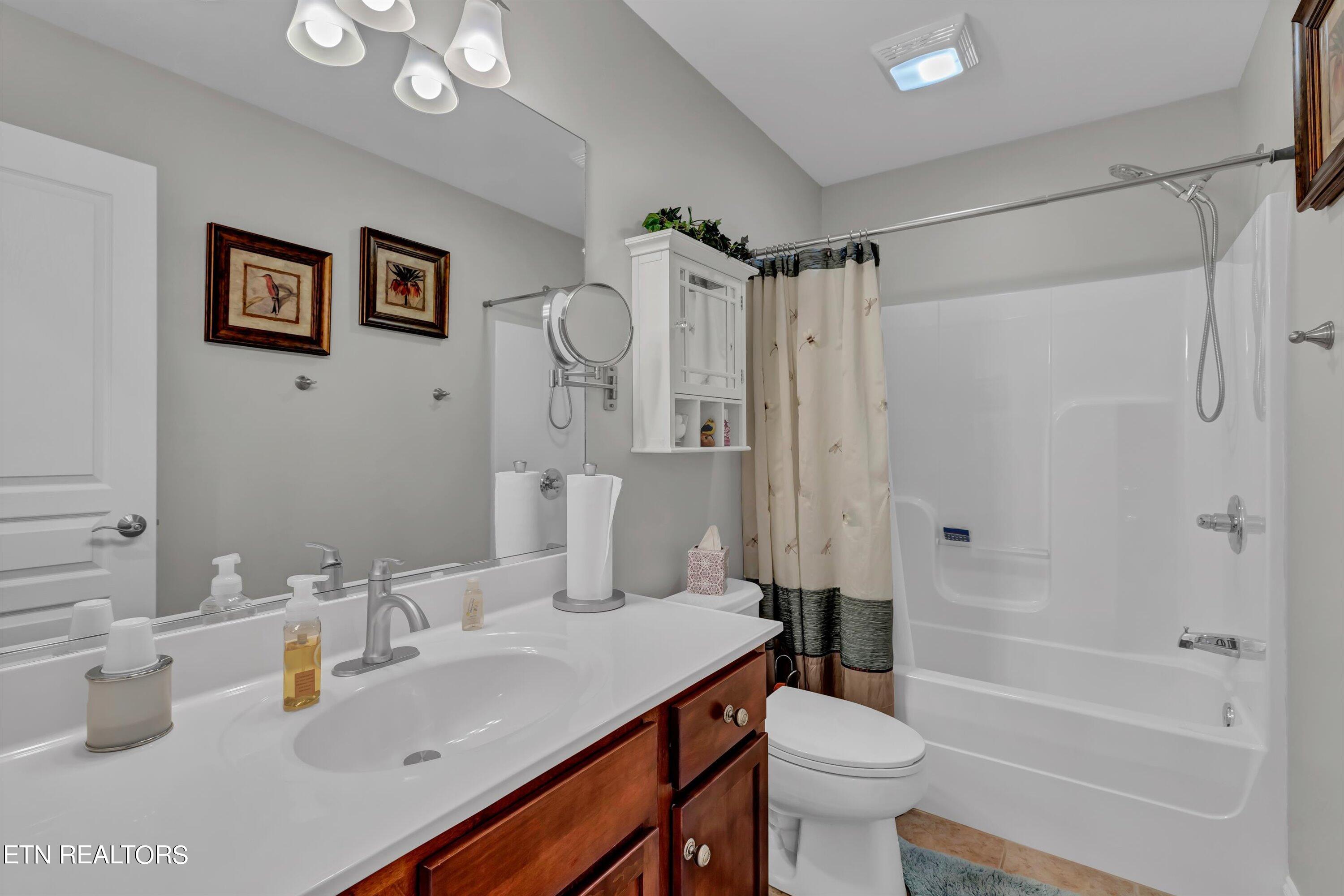 706 Loop Road Knoxville, TN 37934 - Photo 31 of 39 31-706 Loop Rd-31