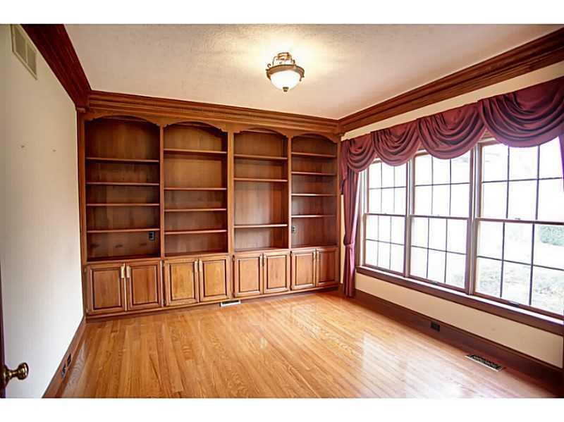 3783 South Eva Springfield, OH 45504 - Photo 10 of 25 Gallery Image 10