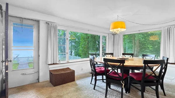 $669,900 | 1576 South Lake Mitchell Drive, Cadillac, MI 49601