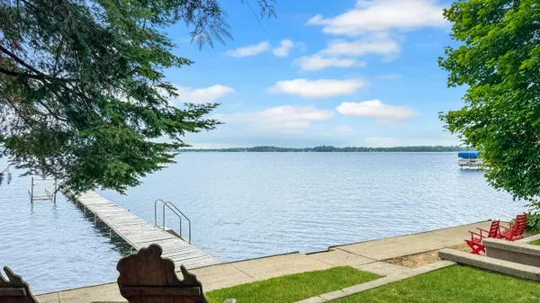 $669,900 | 1576 South Lake Mitchell Drive, Cadillac, MI 49601