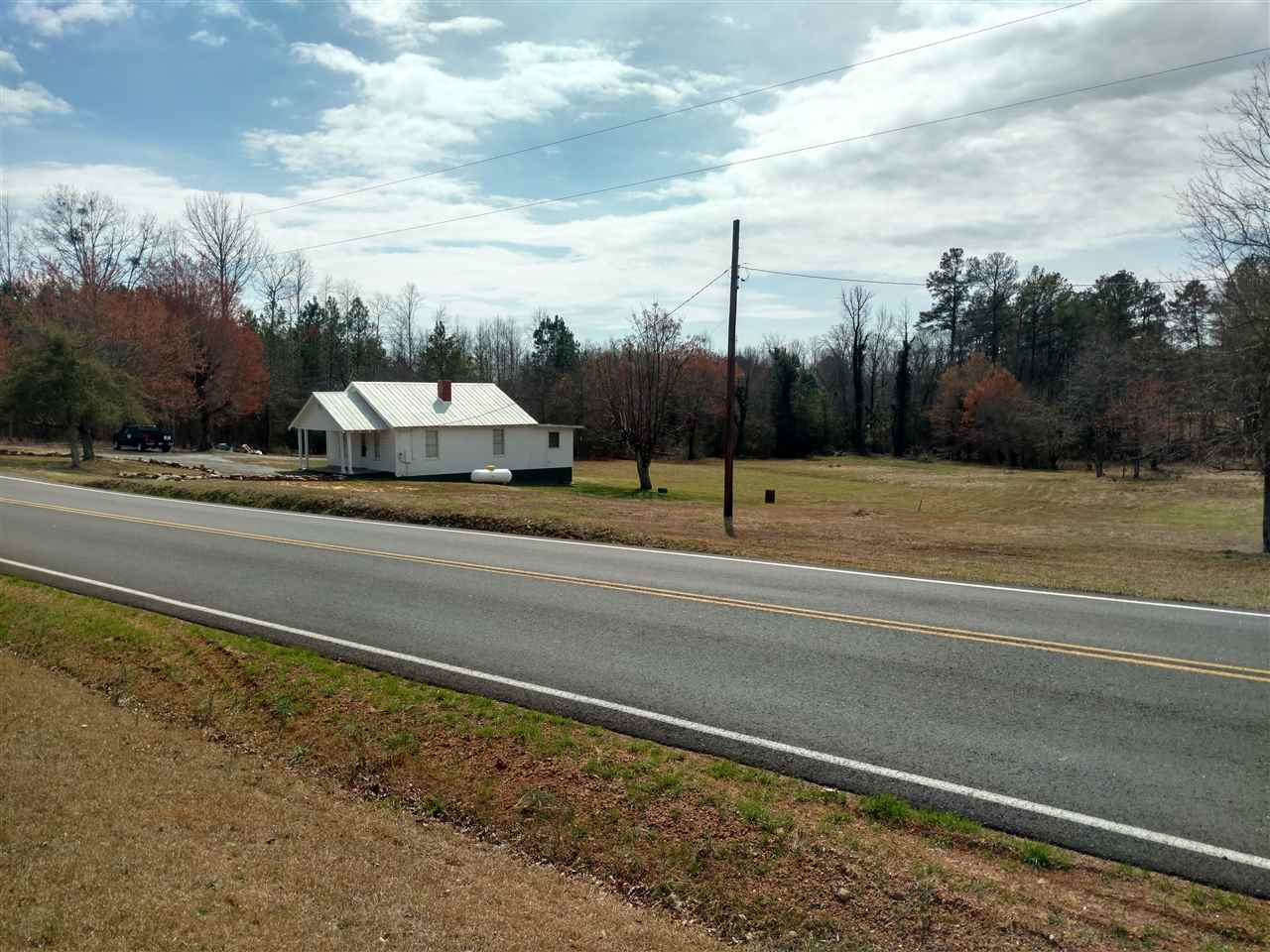 10615 New Cut Road Campobello, SC 29322 - Photo 4 of 20