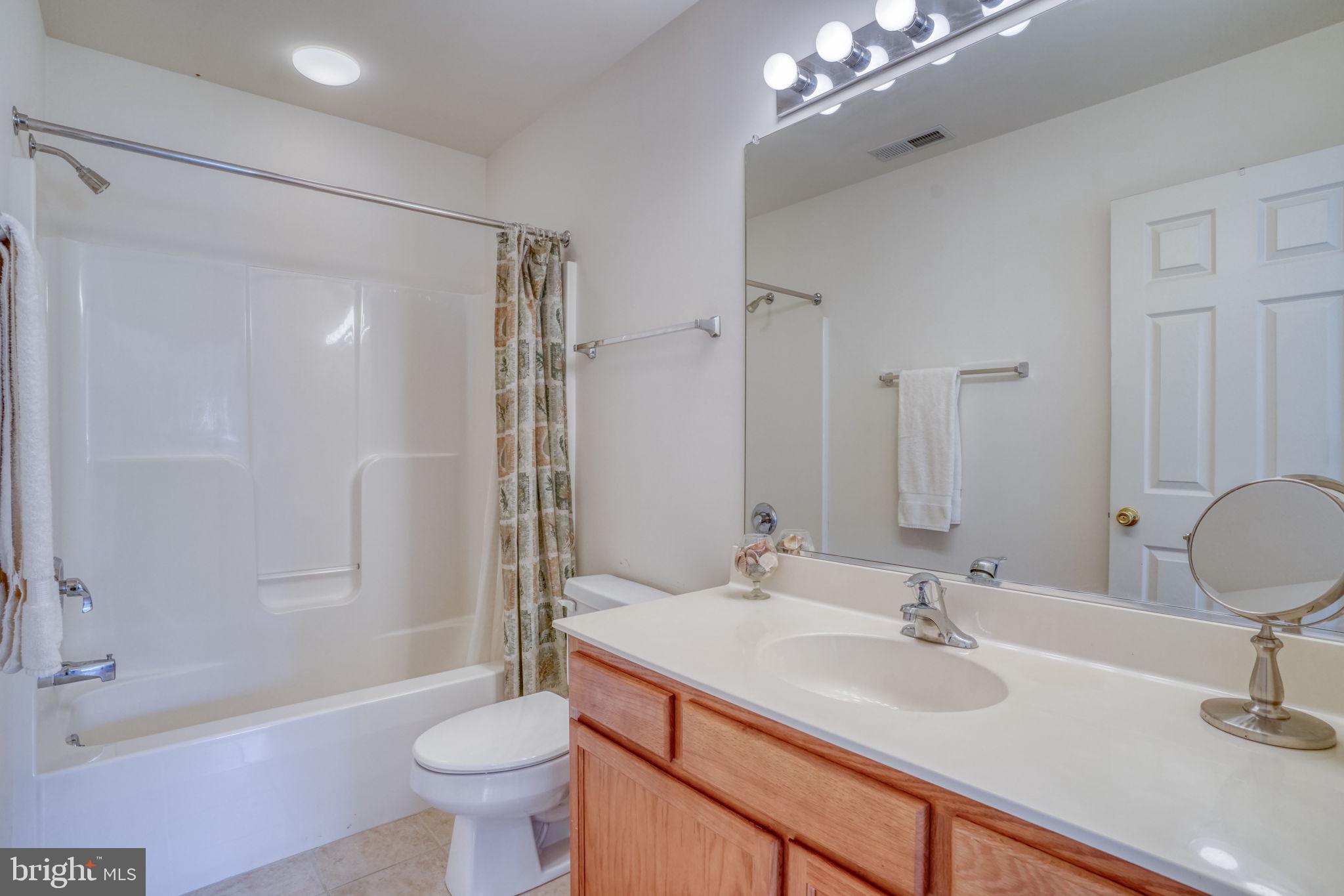 36 Kenmare Way Rehoboth Beach, DE 19971 - Photo 33 of 62 Full hall bath