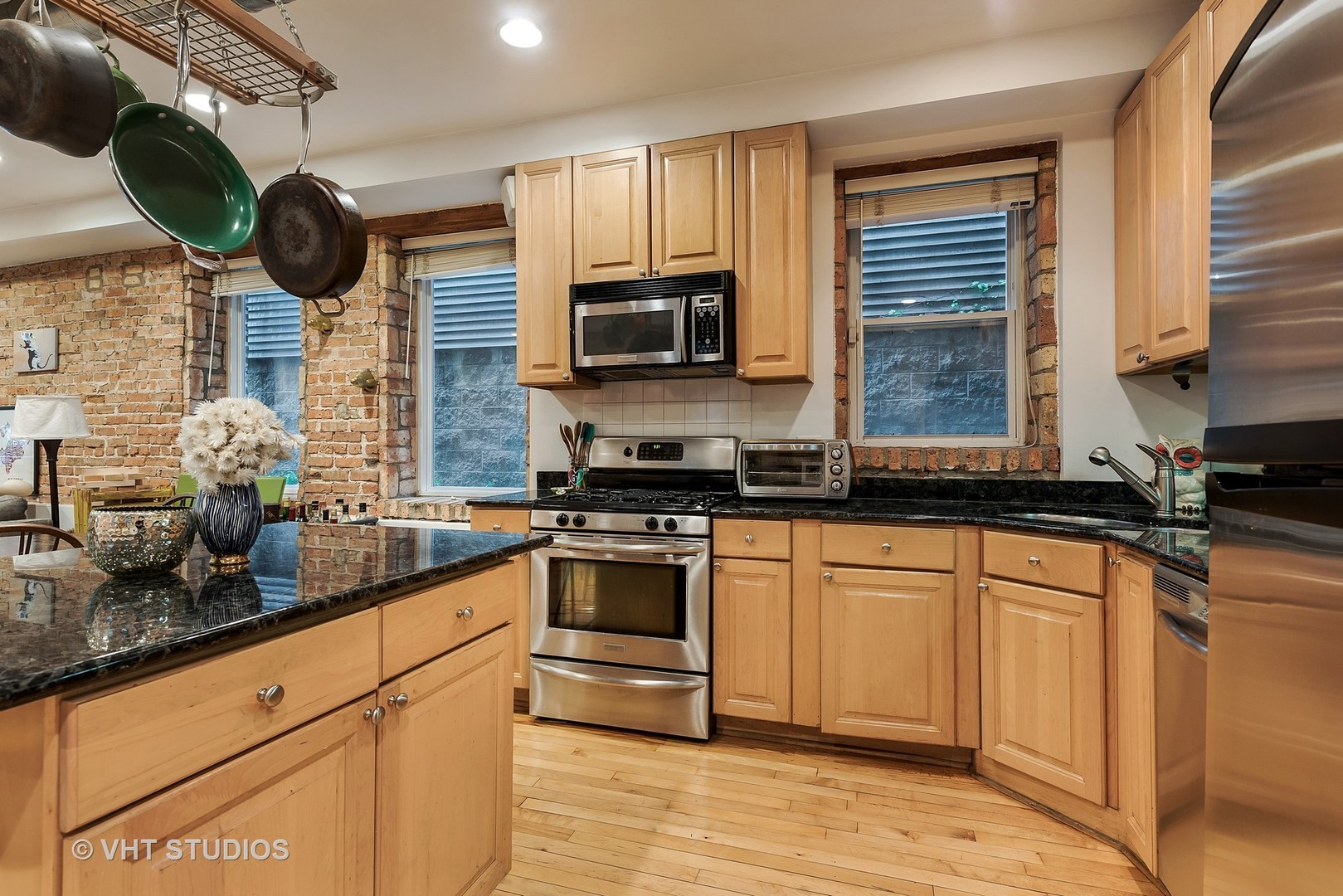 1723 West Erie Street, Unit 1 Chicago, IL 60622 - Photo 5 of 15
