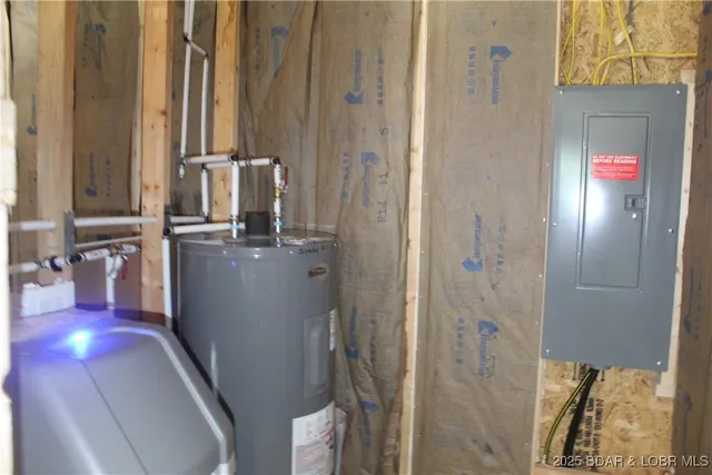 $129,900 | 24560 Highway 135, Versailles, MO 65084