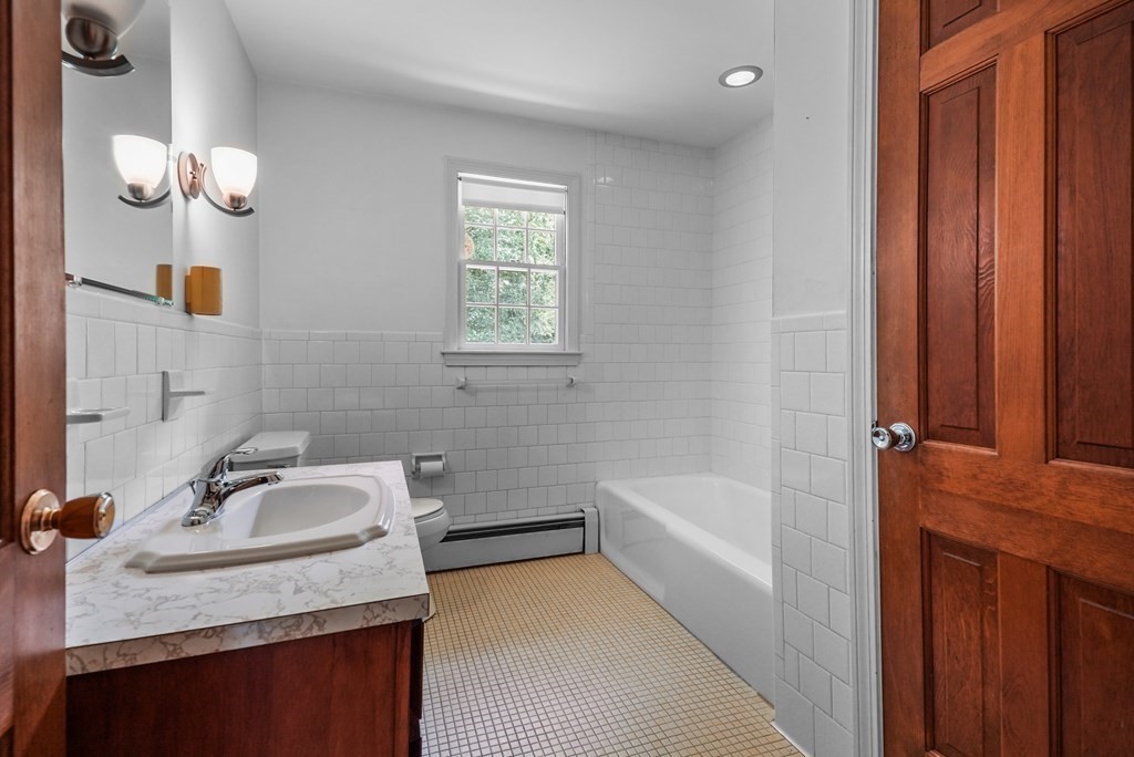 30 Colonial Way Rehoboth, MA 02769 - Photo 29 of 40 Gallery Image 29