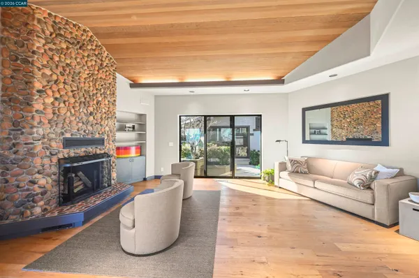 $2,999,000 | 3284 Surmont Drive, Lafayette, CA 94549