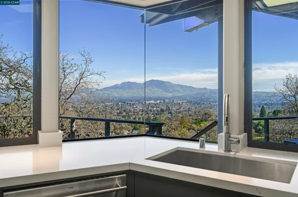 $2,999,000 | 3284 Surmont Drive, Lafayette, CA 94549
