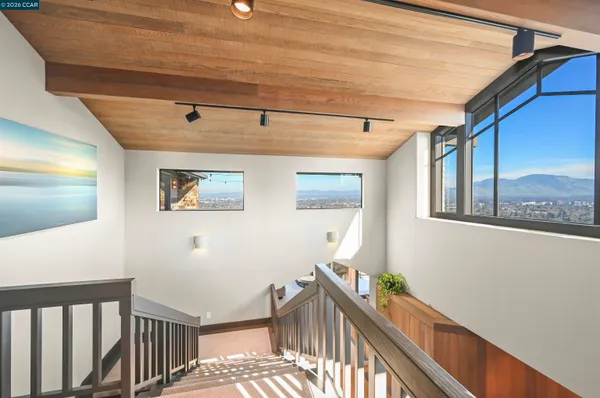 $2,999,000 | 3284 Surmont Drive, Lafayette, CA 94549