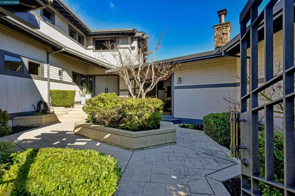 $2,999,000 | 3284 Surmont Drive, Lafayette, CA 94549