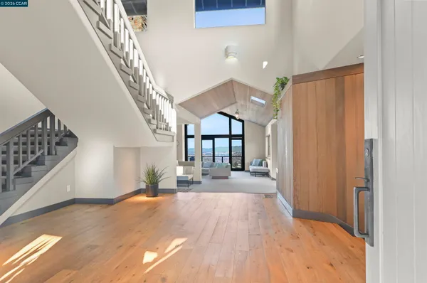 $2,999,000 | 3284 Surmont Drive, Lafayette, CA 94549