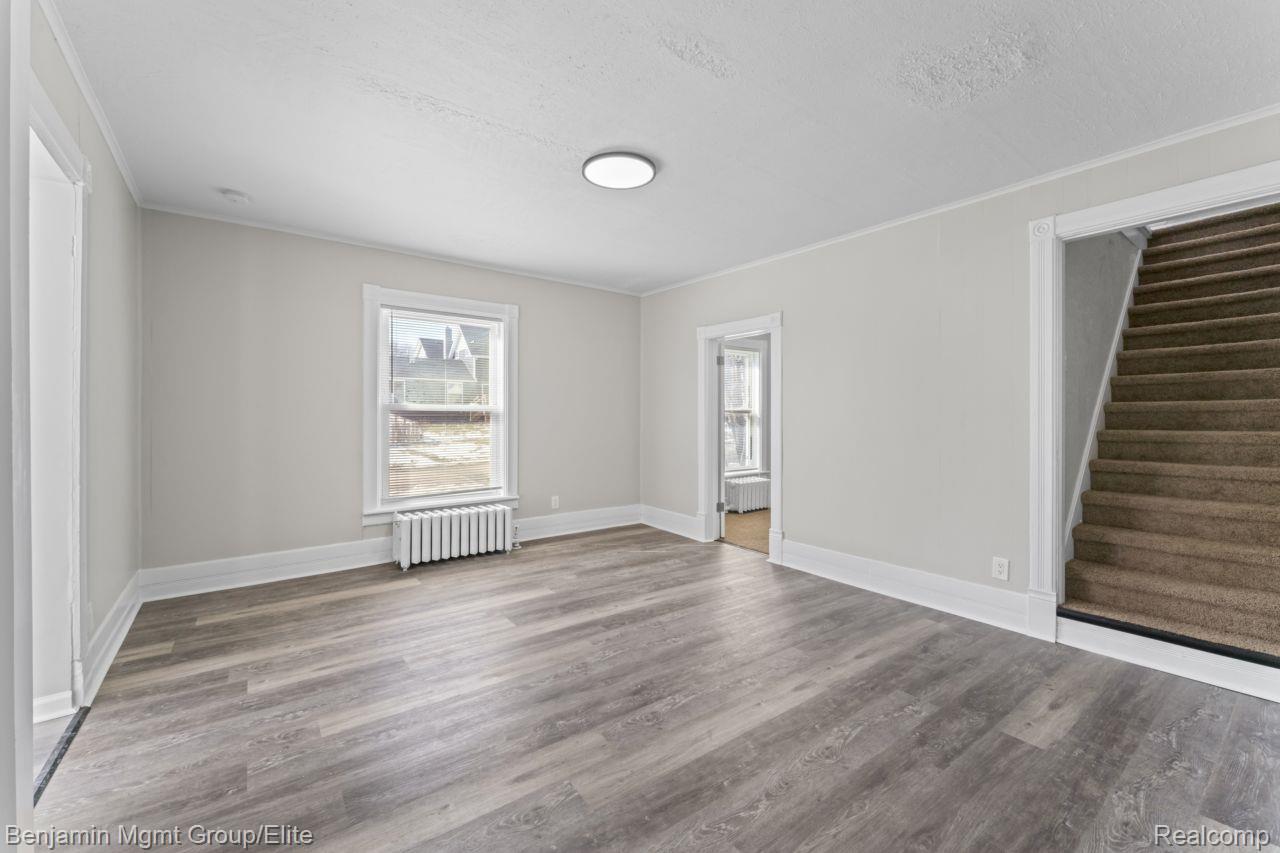532 Fox Street Lapeer, MI 48446 - Photo 5 of 43 photos_web_resolution_14.jpg