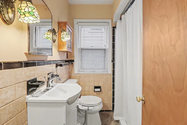 $160,000 | 1377 Mill Street, Lincoln Park, MI 48146