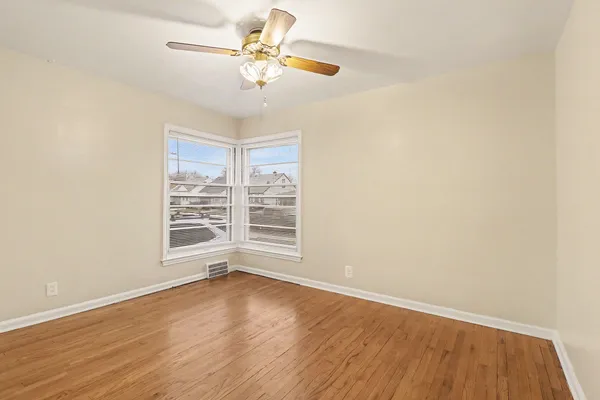$160,000 | 1377 Mill Street, Lincoln Park, MI 48146
