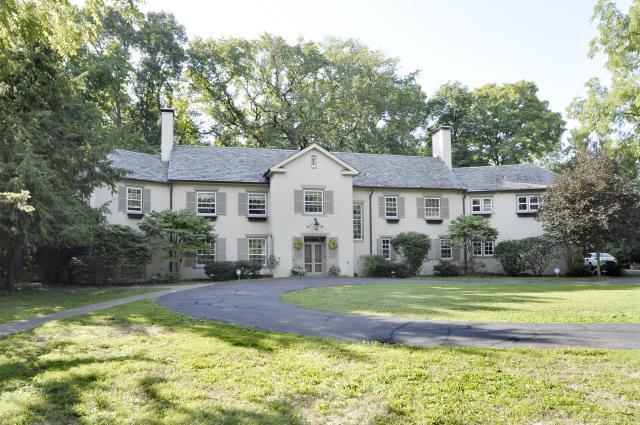 1556 Long Road Kalamazoo, MI 49008 - Photo 1 of 24 Primary Photo