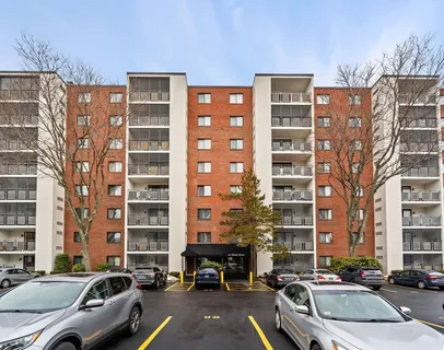 $3,100 | 12 9th Street, Unit 502, Medford, MA 02155