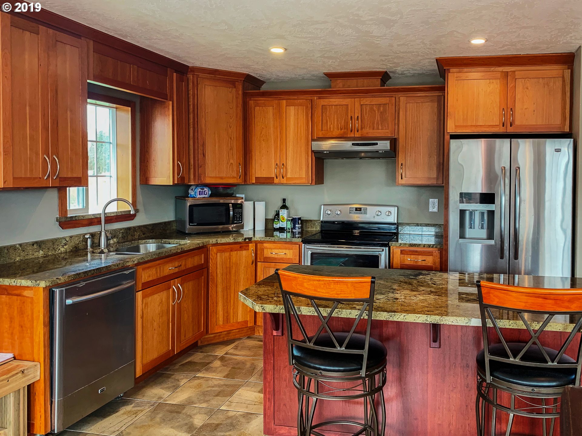 695 Cleveland Rapids Road Roseburg, OR 97471 - Photo 29 of 32 Gallery Image 29