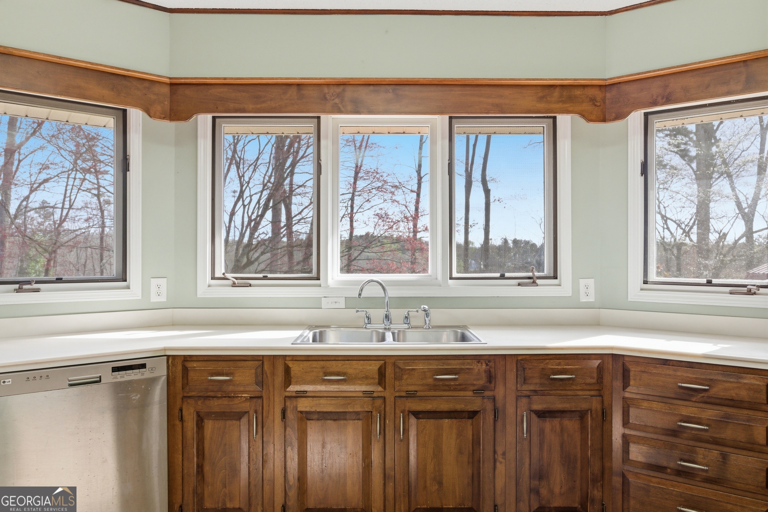 304 Beaverbrook Drive Toccoa, GA 30577 - Photo 28 of 53 a sink with a window and cabinets