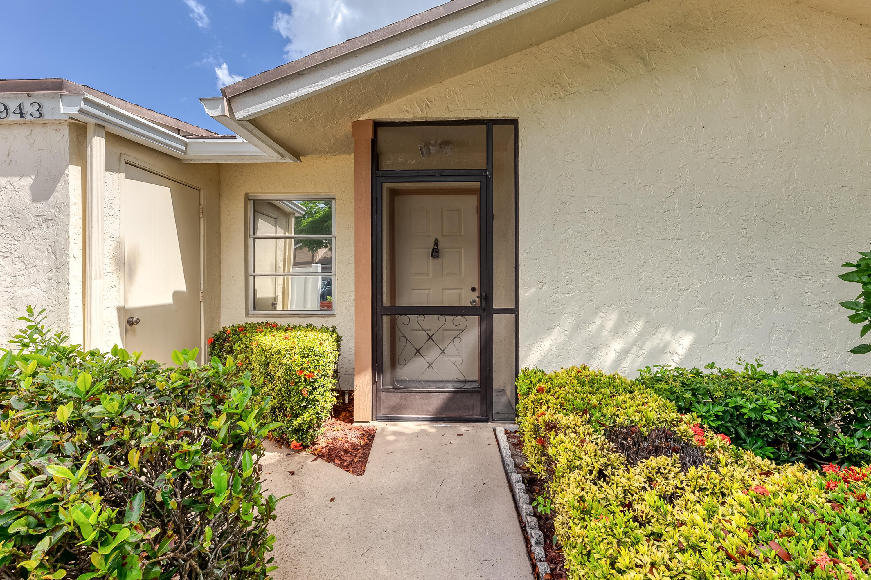 8943 Sunnywood Place Boca Raton, FL 33496 - Photo 3 of 45 daigle-3