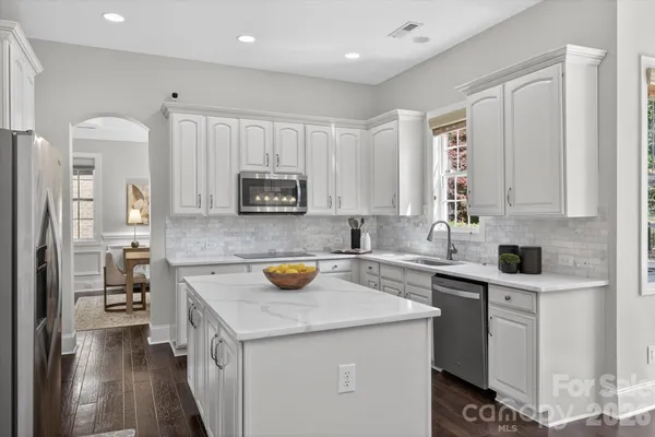 $935,000 | 4936 Hawk Shadow Lane, Charlotte, NC 28277
