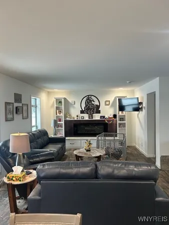 $449,900 | 174 Chautauqua Street, Pomfret, NY 14063