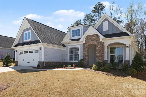$645,000 | 14605 Crosswater Lane, Charlotte, NC 28278