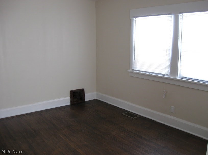 1237 Ridge Road Northwest Canton, OH 44703 - Photo 6 of 14 Gallery Image 6