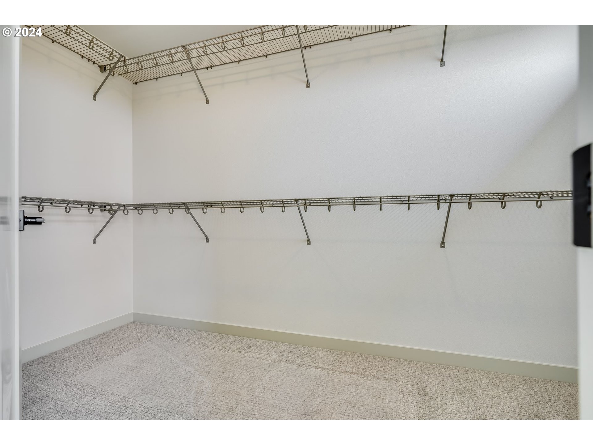 715 Northwest 174th Street Ridgefield, WA 98642 - Photo 17 of 20 a view of a walk in closet