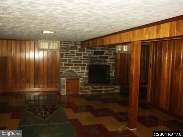 229 George Street Hanover, PA 17331 - Photo 6 of 8 Gallery Image 6