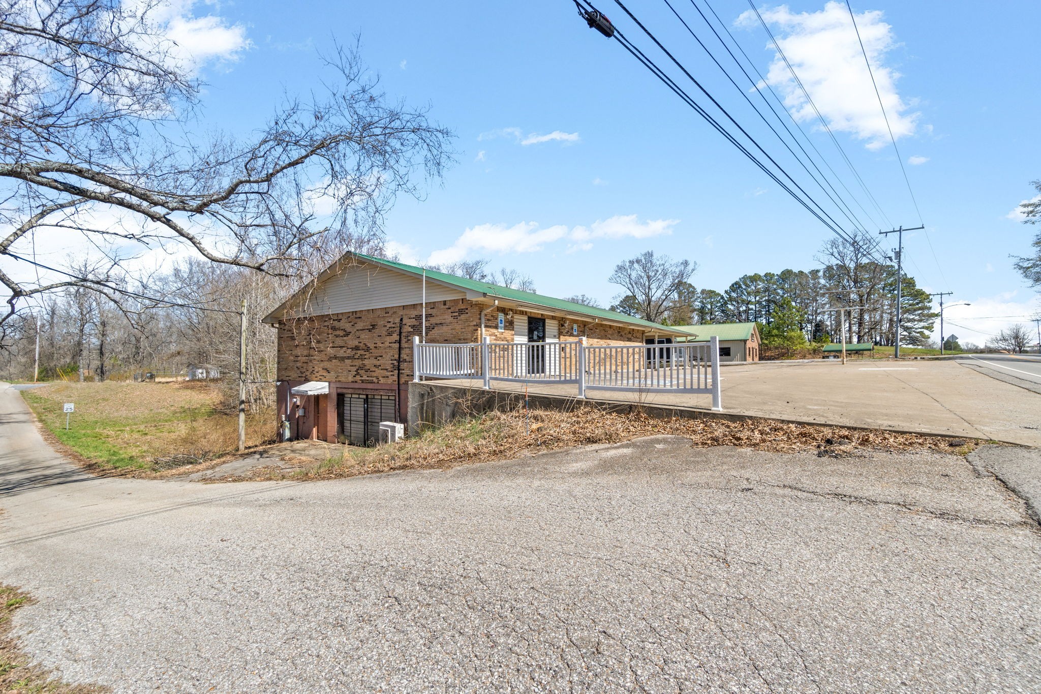 1225 Spring Street Dover, TN 37058 - Photo 30 of 47 Gallery Image 30