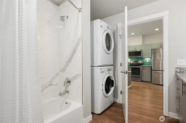 $599,000 | 1085 103rd Avenue Northeast, Unit 217, Bellevue, WA 98004