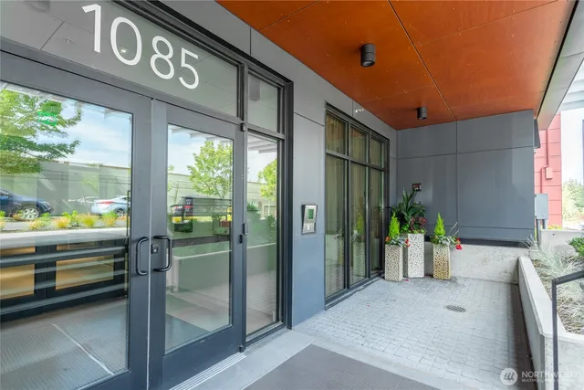 $599,000 | 1085 103rd Avenue Northeast, Unit 217, Bellevue, WA 98004