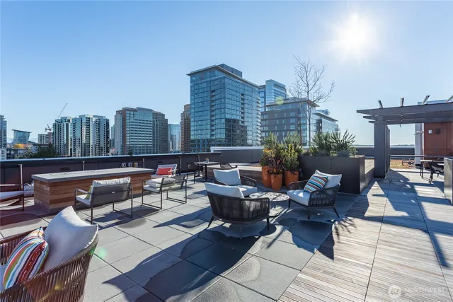 $599,000 | 1085 103rd Avenue Northeast, Unit 217, Bellevue, WA 98004