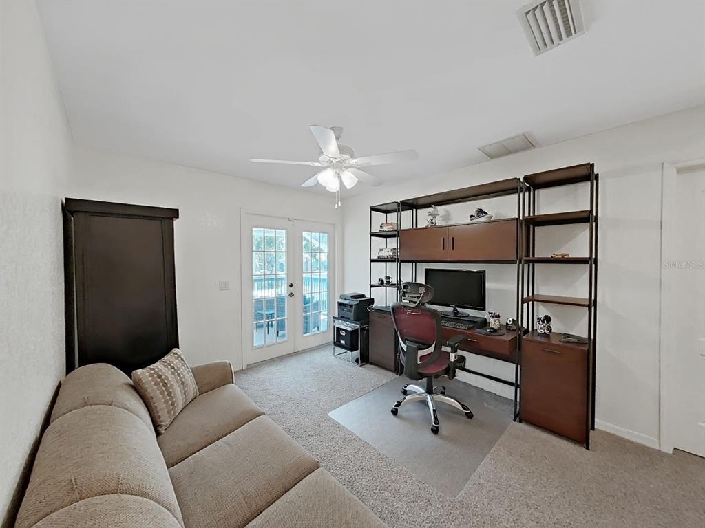 7645 Harborview Way Seminole, FL 33776 - Photo 25 of 55