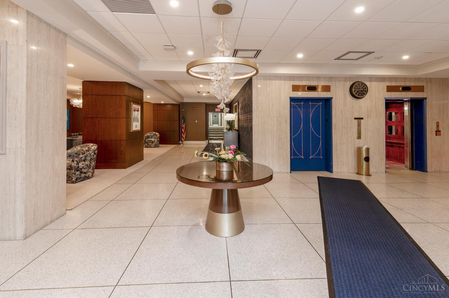 2444 Madison Road, Unit 1509 Cincinnati, OH 45208 - Photo 2 of 40