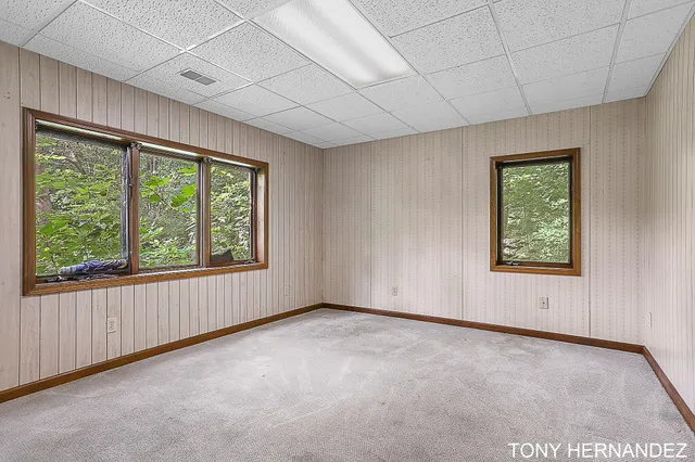 $450,000 | 26651 6th Avenue, Gobles, MI 49055