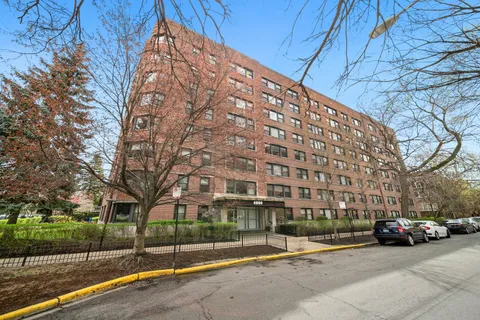 $115,000 | 4880 North Marine Drive, Unit 614, Chicago, IL 60640