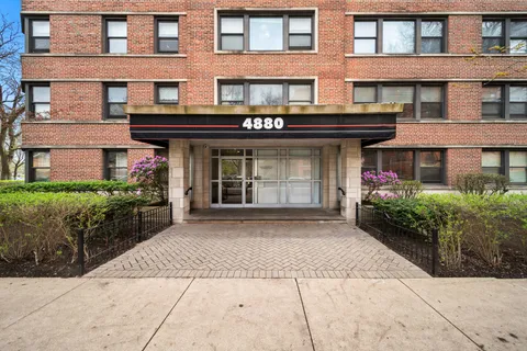 $115,000 | 4880 North Marine Drive, Unit 614, Chicago, IL 60640
