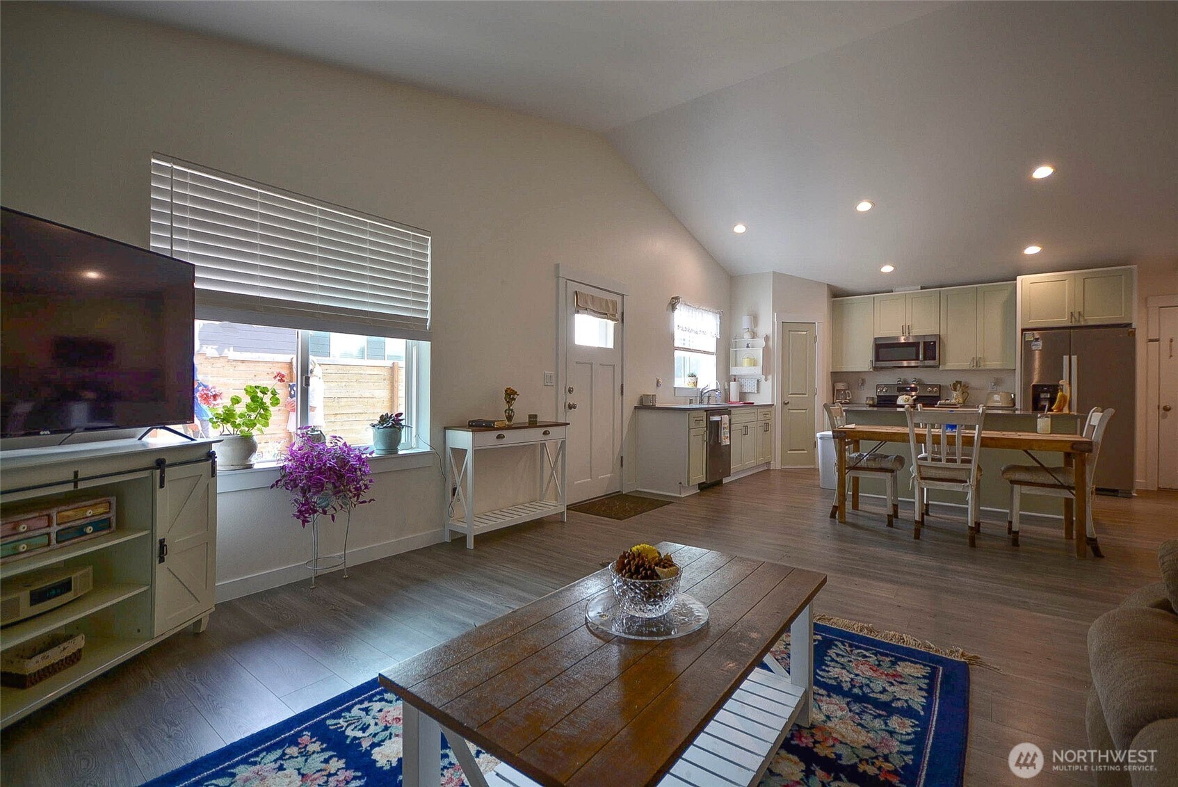 3003 Orange Court Winlock, WA 98596 - Photo 3 of 20 Gallery Image 3