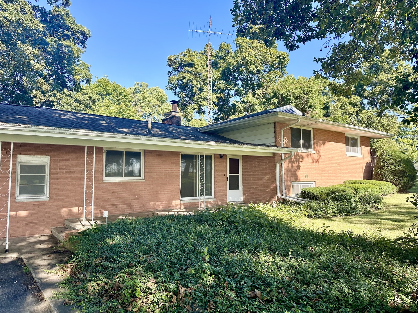 1453 North 2401st Rd  