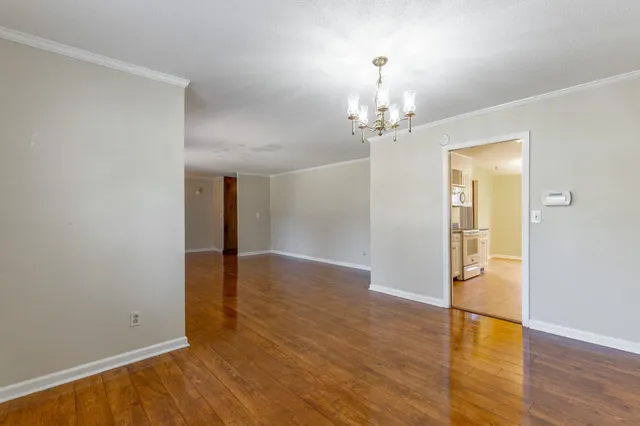 $274,900 | 2500 Shenandoah Drive, Chattanooga, TN 37421