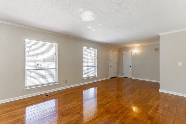 $274,900 | 2500 Shenandoah Drive, Chattanooga, TN 37421