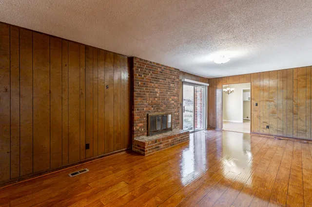 $274,900 | 2500 Shenandoah Drive, Chattanooga, TN 37421