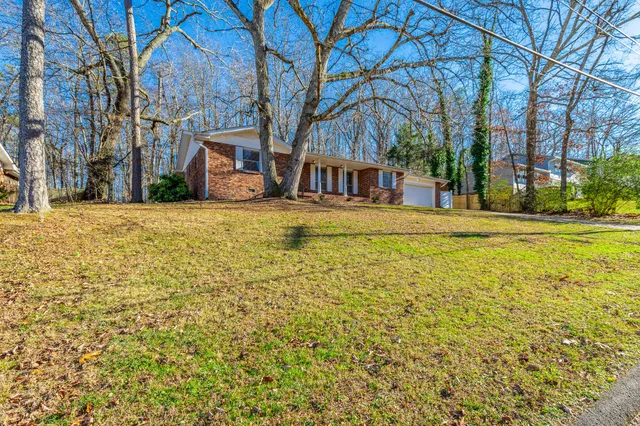 $274,900 | 2500 Shenandoah Drive, Chattanooga, TN 37421